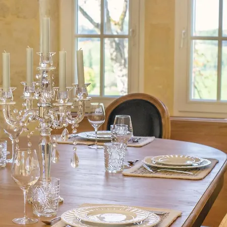 La Reserve Du Chateau De Roques Hébergement de vacances