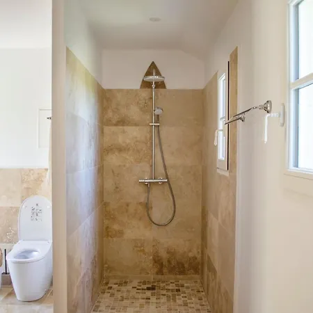 Holiday home La Reserve Du Chateau De Roques Puisseguin