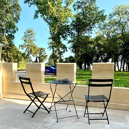 Holiday home La Reserve Du Chateau De Roques Puisseguin