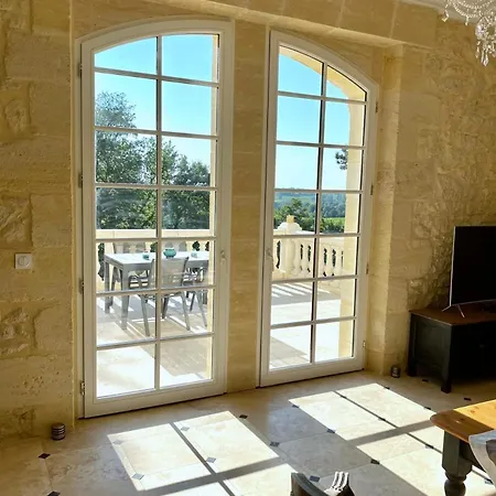 Holiday home La Reserve Du Chateau De Roques Puisseguin